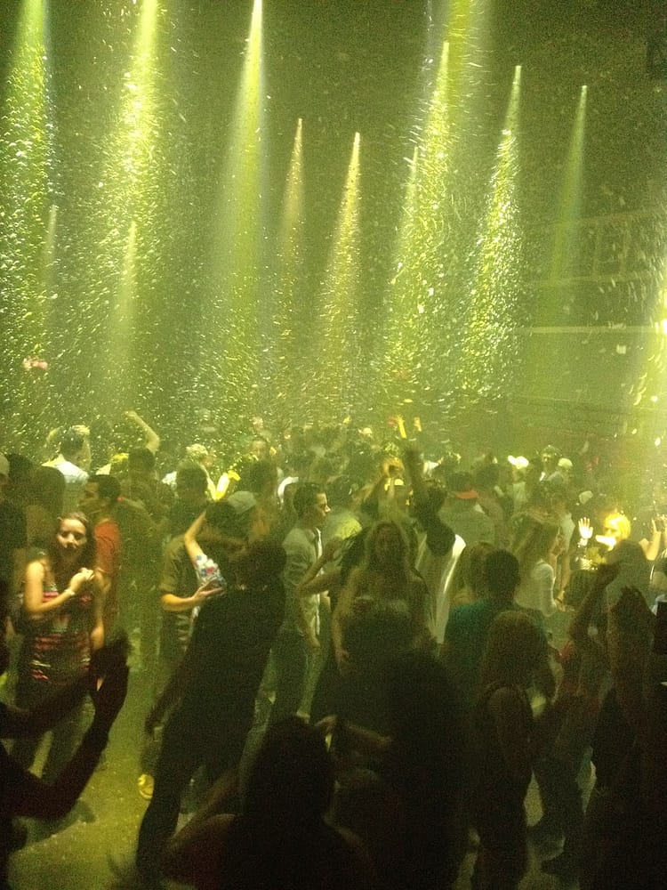 Quebec pub Quebec pub